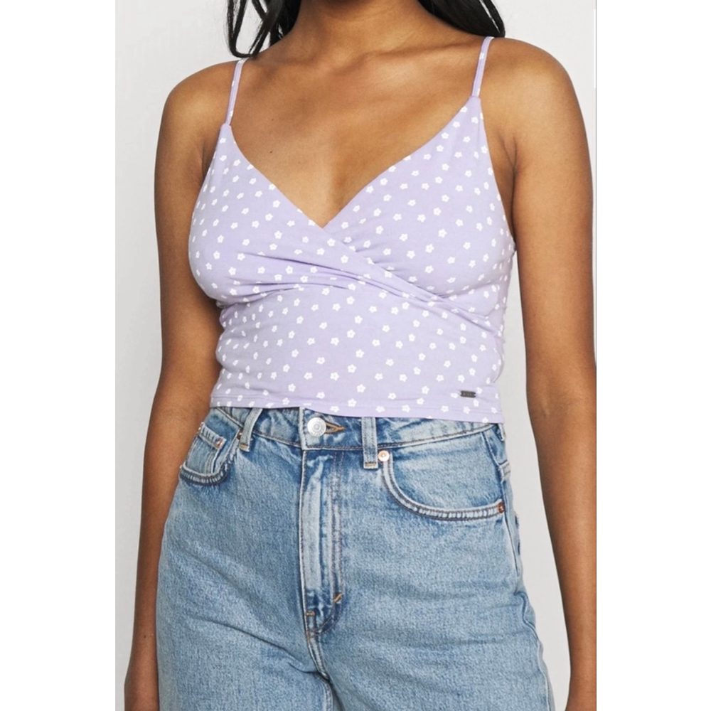 Hollister Purple Floral Crop Top M